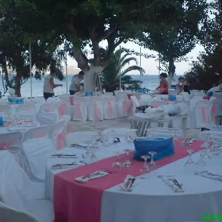 Sea Breeze Appart hôtel 3*